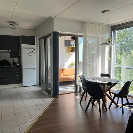 Huoneisto ꕥ Oceanfront Modern ꕥ *